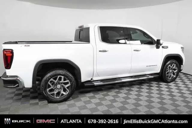 2026 GMC Sierra 1500 Crew Cab, Short Bed, SLT, 4WD