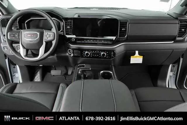 2026 GMC Sierra 1500 Crew Cab, Short Bed, SLT, 4WD