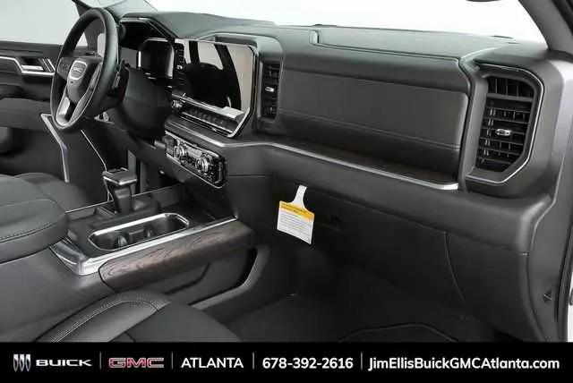 2026 GMC Sierra 1500 Crew Cab, Short Bed, SLT, 4WD