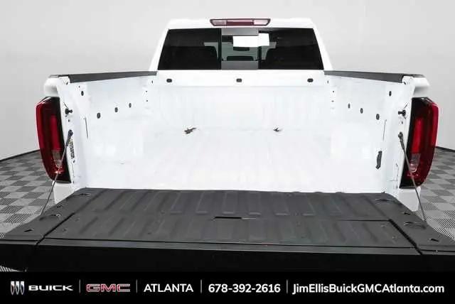 2026 GMC Sierra 1500 Crew Cab, Short Bed, SLT, 4WD