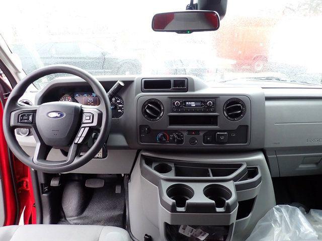 2026 Ford E-350 Cutaway Base