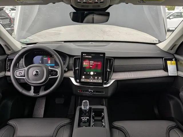 2026 Volvo XC90 Plug-In Hybrid Ultra, T8 AWD, Electric/Gasoline, Bright, 7 Seats