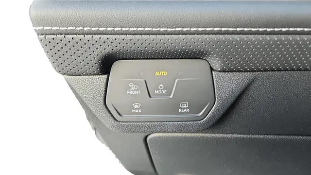 2026 Volkswagen Atlas Cross Sport SEL Premium R-Line