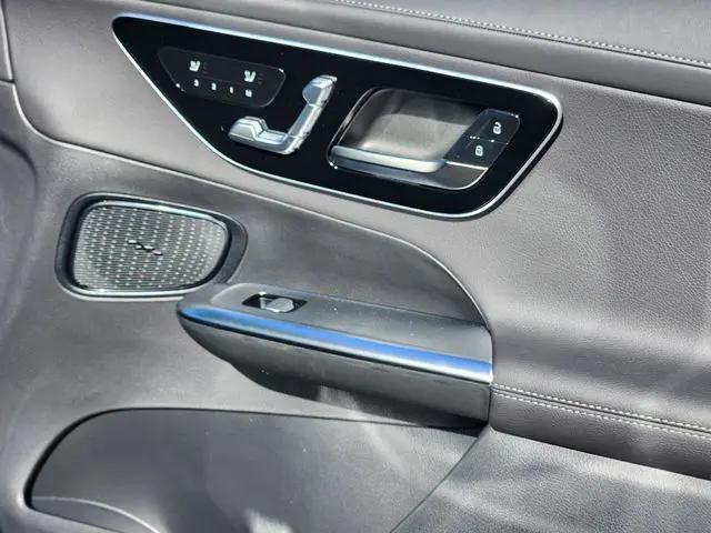 2026 Mercedes-Benz GLC 4MATIC