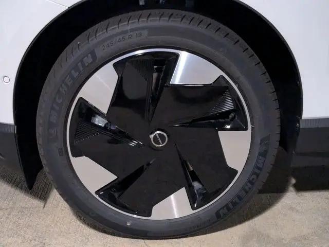 2025 Volvo EX30 Ultra Twin Motor Performance, Fully electric