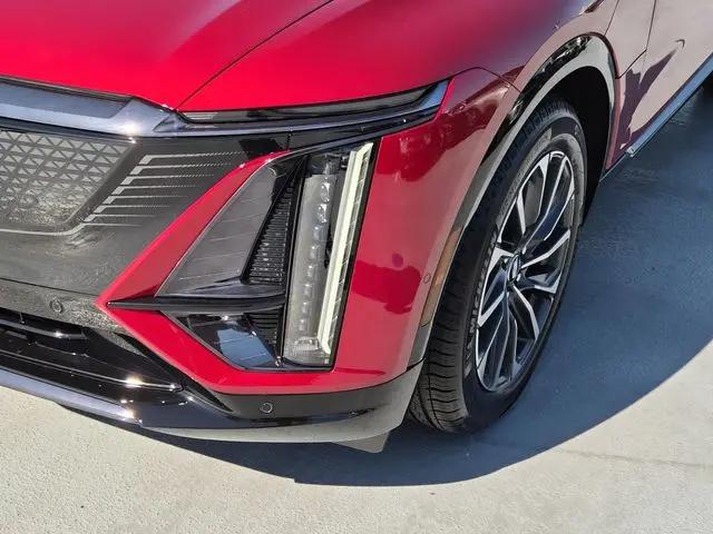 2026 Cadillac iQ Sport AWD