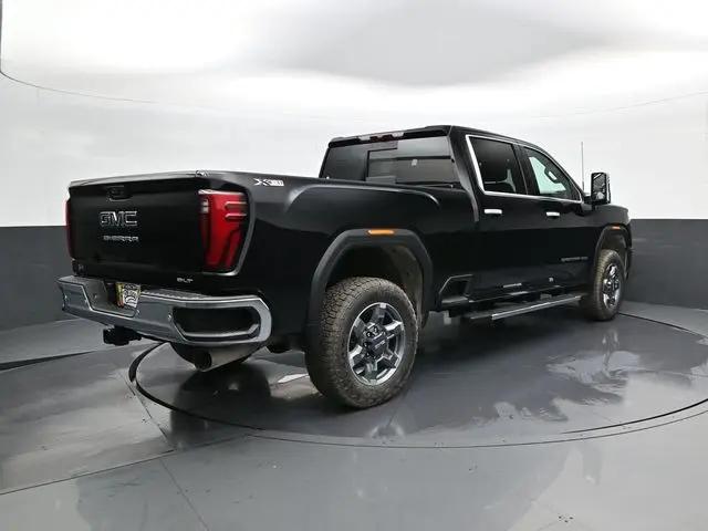2026 GMC Sierra 2500HD Crew Cab, Standard Bed, SLT, 4WD