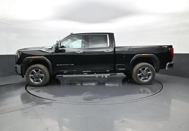 2026 GMC Sierra 2500HD Crew Cab, Standard Bed, SLT, 4WD