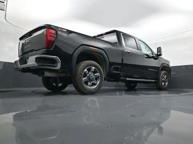 2026 GMC Sierra 2500HD Crew Cab, Standard Bed, SLT, 4WD