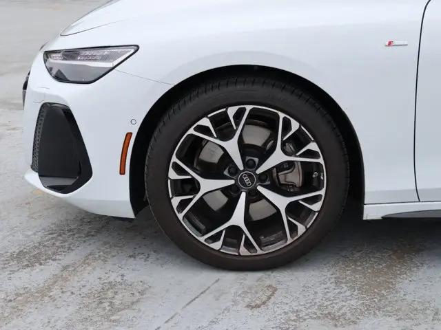 2026 Audi A6 Premium Plus quattro S tronic