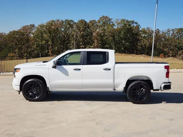 2026 Chevrolet Silverado 1500 2WD Crew Cab Short Bed Custom