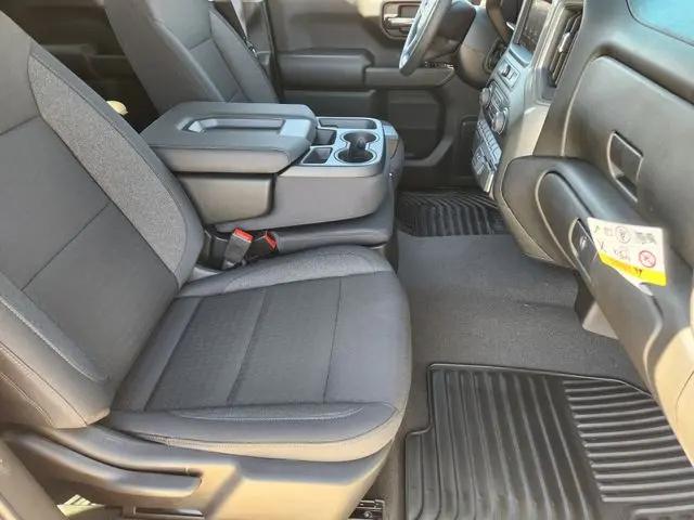 2026 Chevrolet Silverado 1500 2WD Crew Cab Short Bed Custom