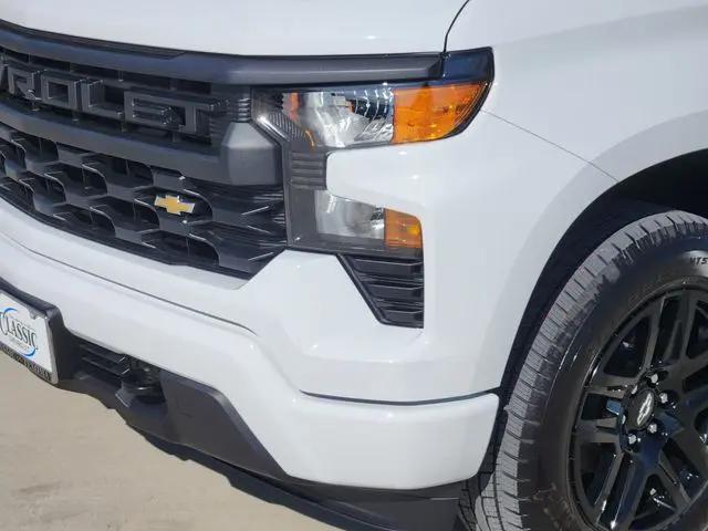 2026 Chevrolet Silverado 1500 2WD Crew Cab Short Bed Custom