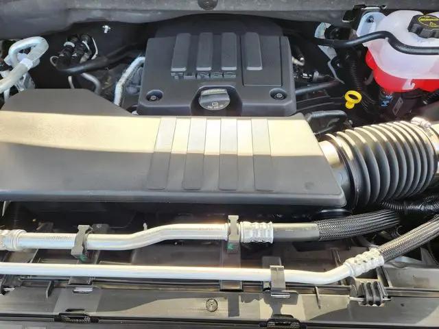 2026 Chevrolet Silverado 1500 2WD Crew Cab Short Bed Custom