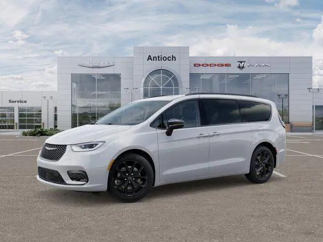 2026 Chrysler Pacifica Limited AWD
