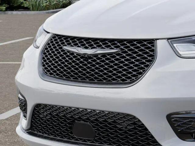 2026 Chrysler Pacifica Limited AWD