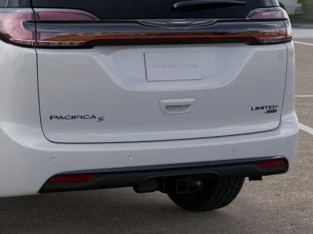 2026 Chrysler Pacifica Limited AWD