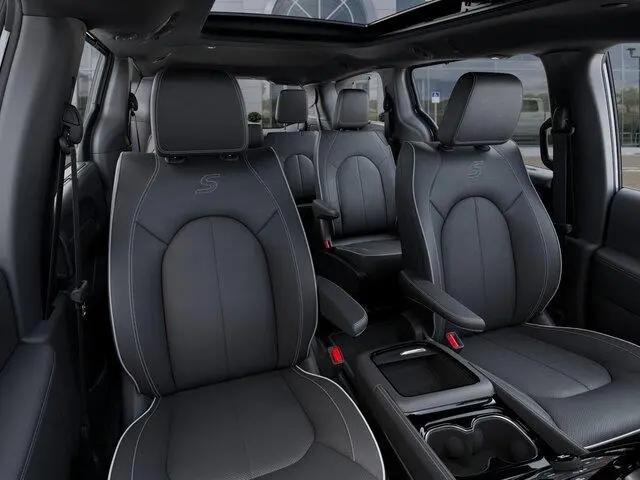 2026 Chrysler Pacifica Limited AWD