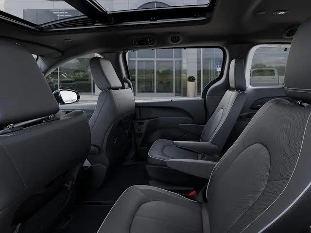 2026 Chrysler Pacifica Limited AWD
