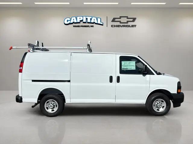2025 Chevrolet Express Cargo Van RWD 2500 Regular Wheelbase WT