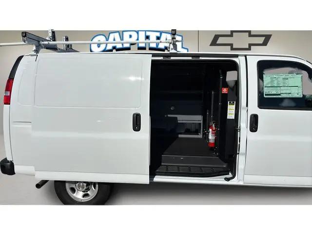 2025 Chevrolet Express Cargo Van RWD 2500 Regular Wheelbase WT