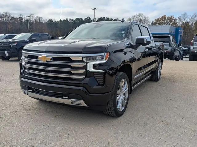 2026 Chevrolet Silverado 1500 4WD Crew Cab Short Bed High Country