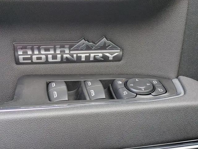 2026 Chevrolet Silverado 1500 4WD Crew Cab Short Bed High Country