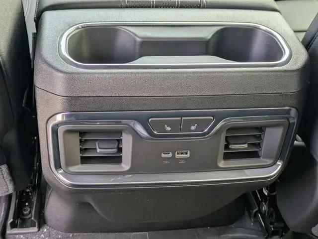 2026 Chevrolet Silverado 1500 4WD Crew Cab Short Bed High Country