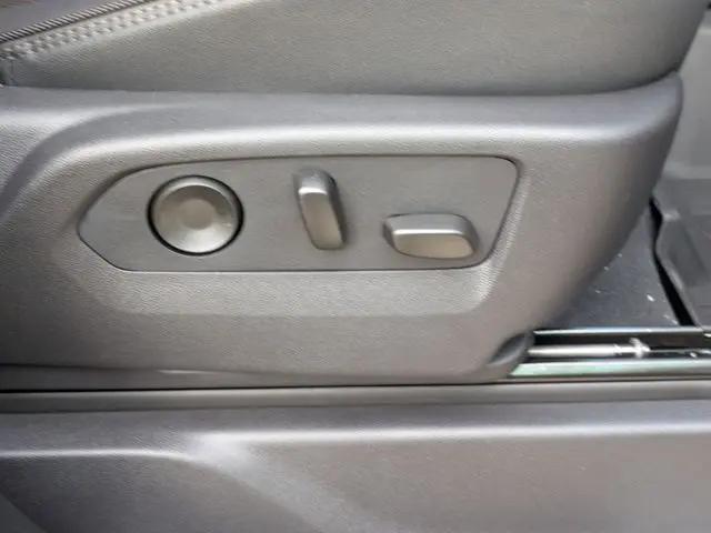 2026 Chevrolet Silverado 1500 4WD Crew Cab Short Bed High Country