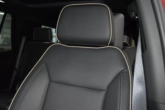 2026 Chevrolet Tahoe 4WD Premier