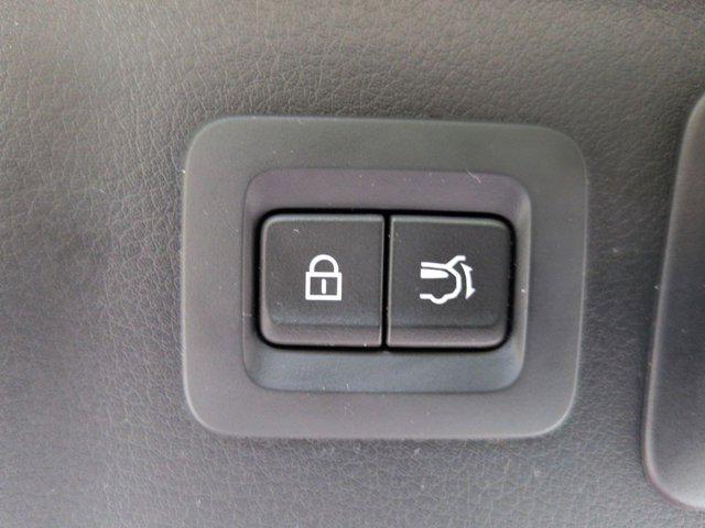 2024 Mazda X-90 Premium Plus