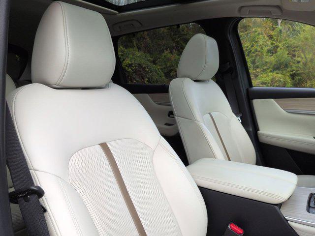 2024 Mazda X-90 Premium Plus