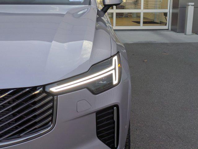 2026 Volvo XC90 Plus, B5 AWD Gas (mild hybrid), Gasoline, Bright, 7 Seats
