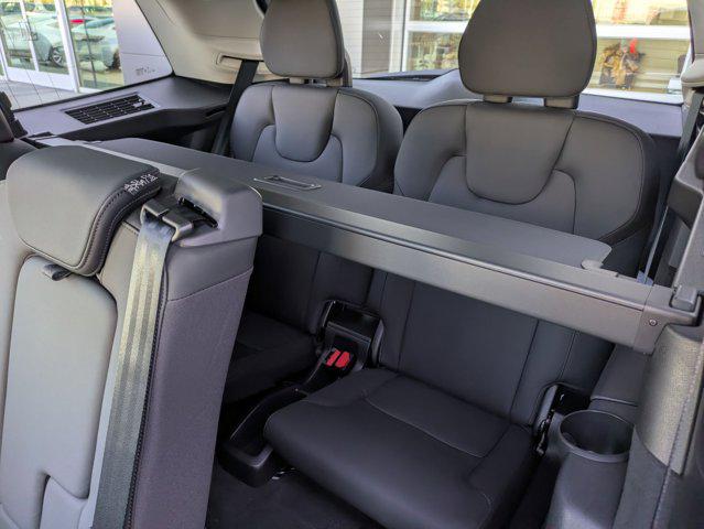 2026 Volvo XC90 Plus, B5 AWD Gas (mild hybrid), Gasoline, Bright, 7 Seats