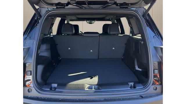 2026 Jeep Cherokee Overland 4x4