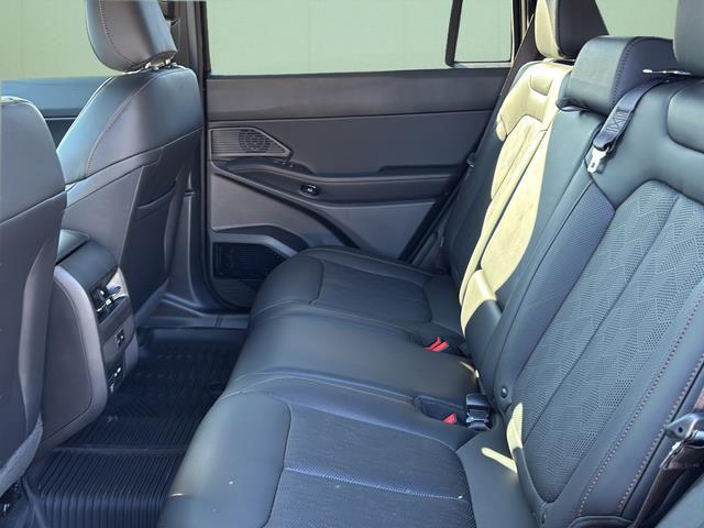 2026 Jeep Cherokee Overland 4x4