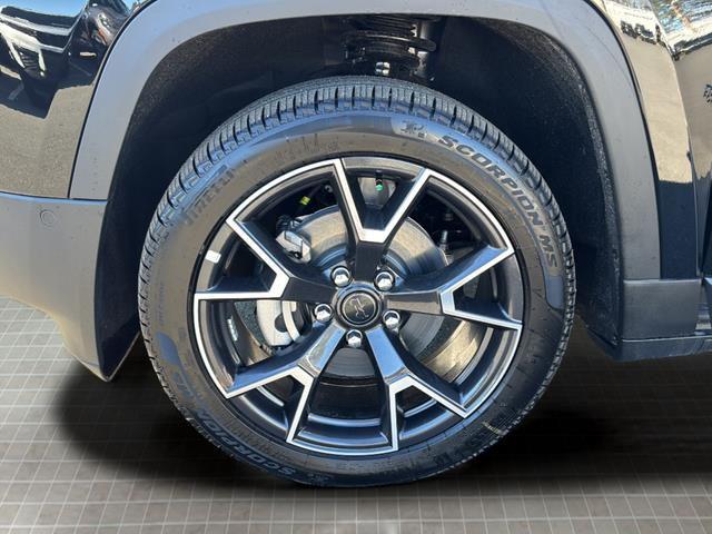 2026 Jeep Cherokee Overland 4x4