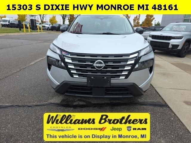 2024 Nissan Rogue S Intelligent AWD 2024 Nissan Rogue S Intelligent AWD