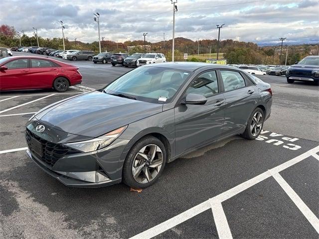 2023 Hyundai Elantra SEL 2023 Hyundai Elantra SEL