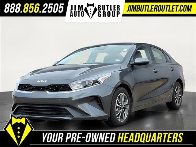 2023 Kia Forte LXS 2023 Kia Forte LXS