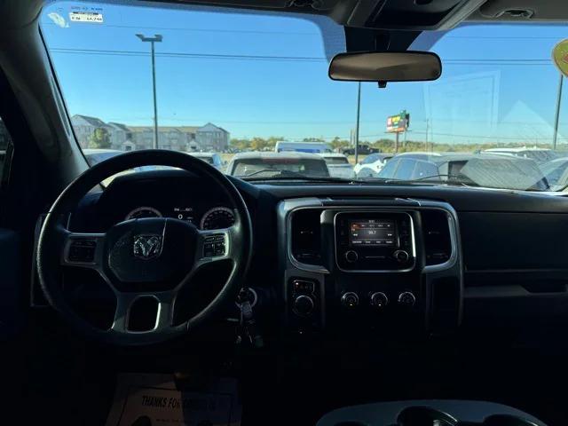 2022 RAM 1500 Classic SLT Crew Cab 4x4 57 Box 2022 RAM 1500 Classic SLT Crew Cab 4x4 57 Box