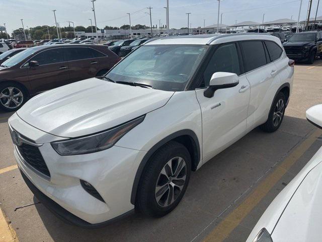 2021 Toyota Highlander Hybrid XLE 2021 Toyota Highlander Hybrid XLE