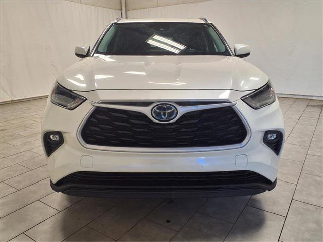 2021 Toyota Highlander Hybrid XLE 2021 Toyota Highlander Hybrid XLE