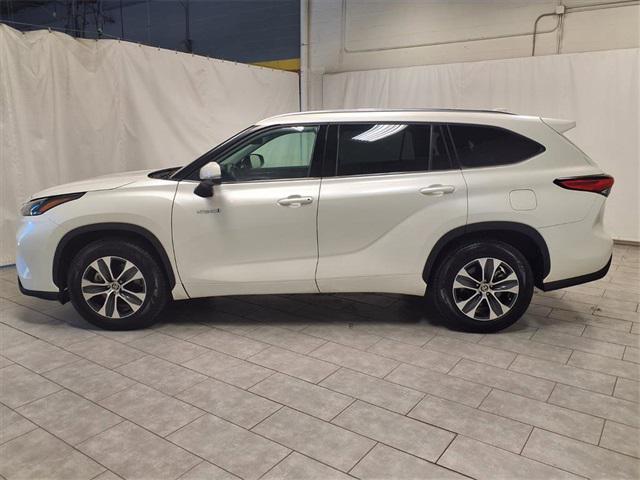 2021 Toyota Highlander Hybrid XLE 2021 Toyota Highlander Hybrid XLE