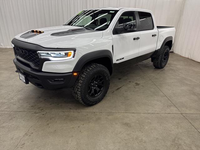 2025 RAM 1500 RHO Crew Cab 4x4 57 Box 2025 RAM 1500 RHO Crew Cab 4x4 57 Box