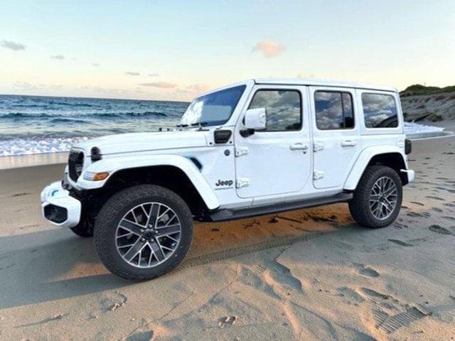 2024 Jeep Wrangler 4xe Summit 4xe 2024 Jeep Wrangler 4xe Summit 4xe