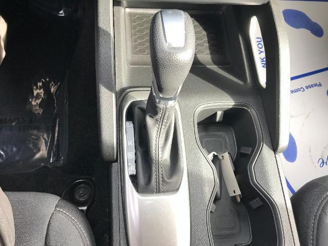 2022 Nissan Frontier Crew Cab SV 4x2