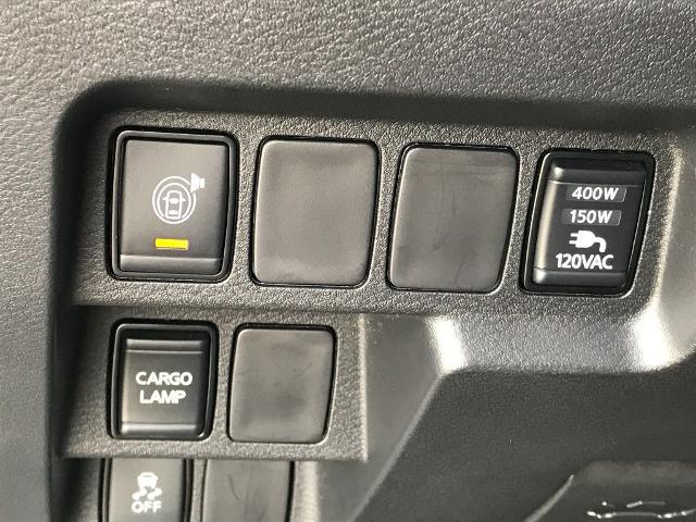 2022 Nissan Frontier Crew Cab SV 4x2
