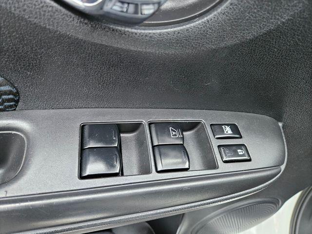 2014 Nissan Versa Note SV