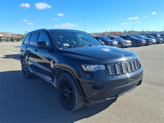 2019 Jeep Grand Cherokee Altitude 4x4 2019 Jeep Grand Cherokee Altitude 4x4